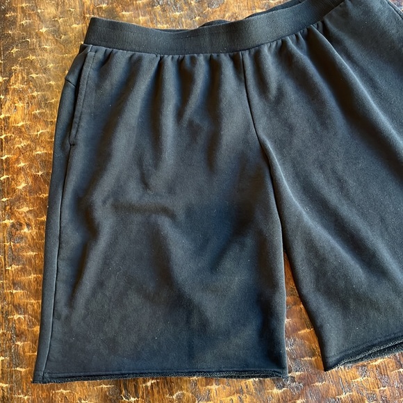 Puma Black Knit Shorts - Picture 3 of 5